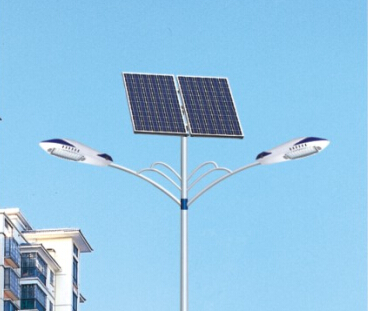 華可：市政太陽(yáng)能路燈配置鋰電池工作效率怎么樣？